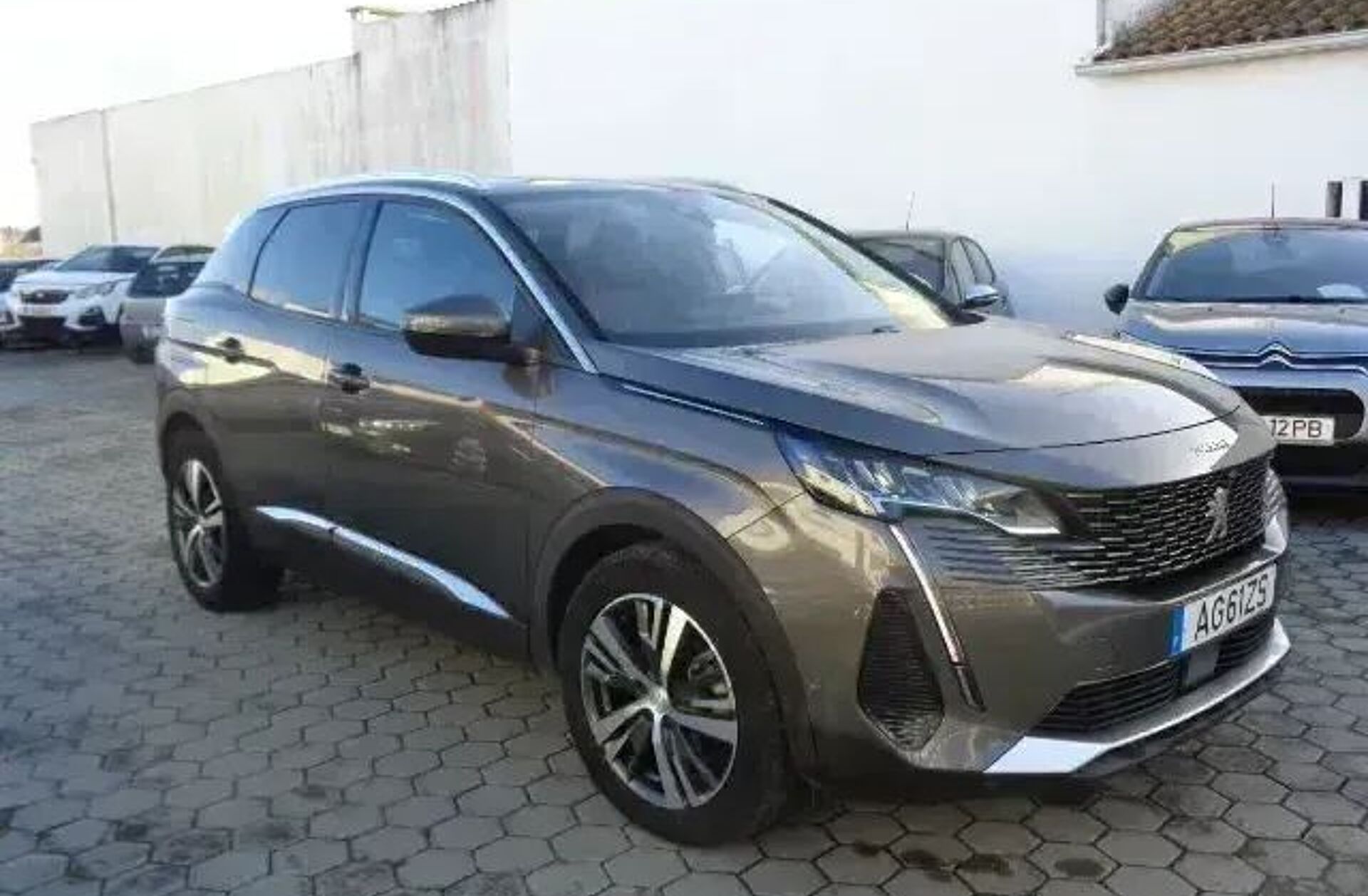 PEUGEOT 3008 1.5 BlueHDi Allure Pack EAT8