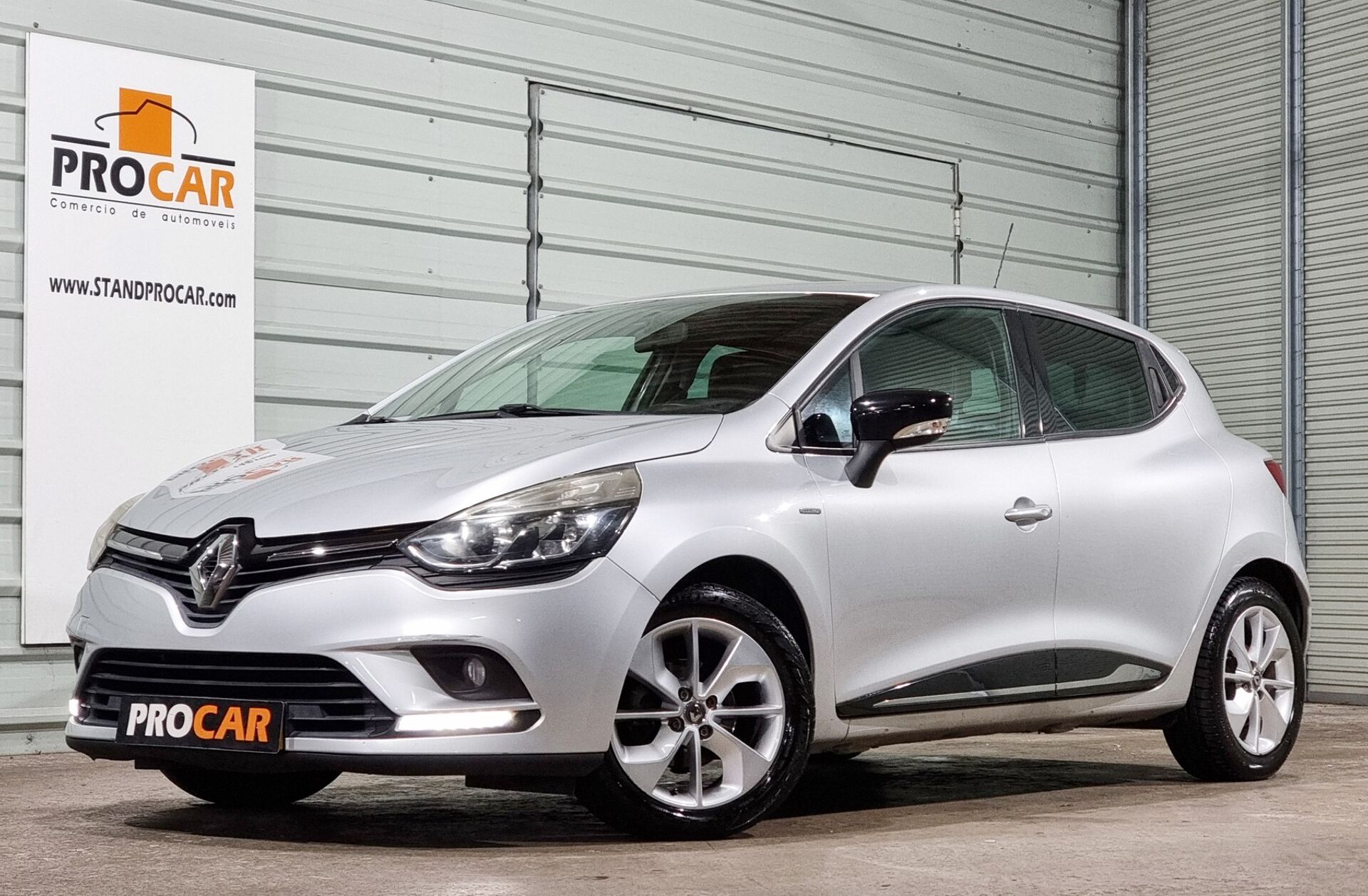 RENAULT Clio 0.9 TCe Limited