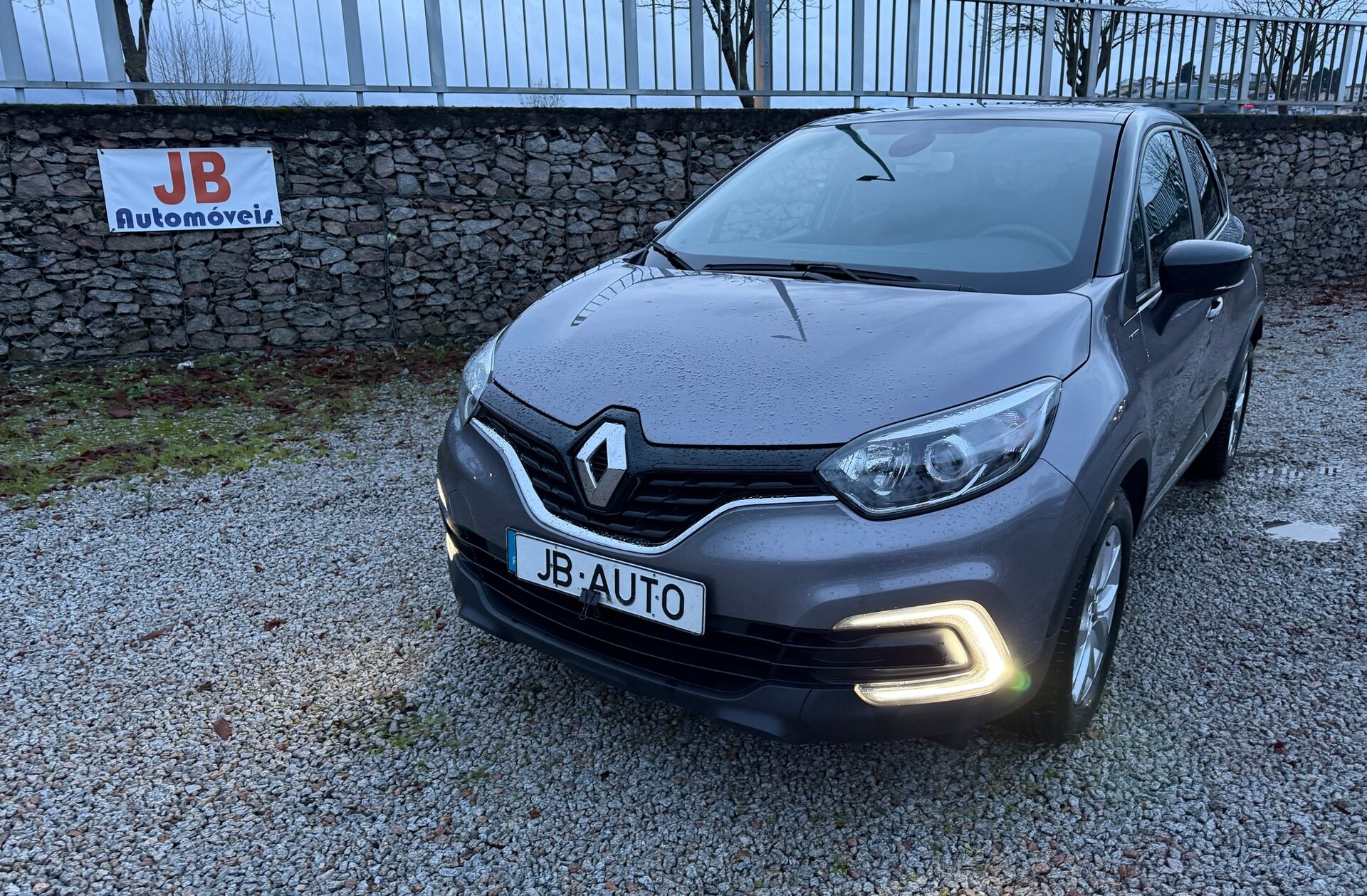 RENAULT Captur 0.9 TCe Exclusive
