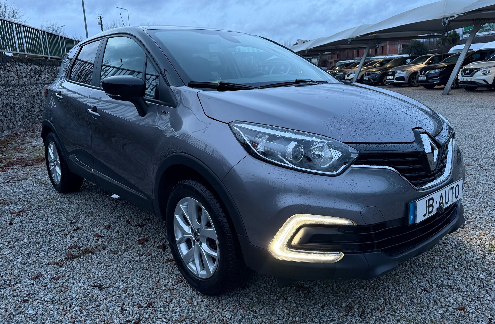 RENAULT Captur 0.9 TCe Exclusive