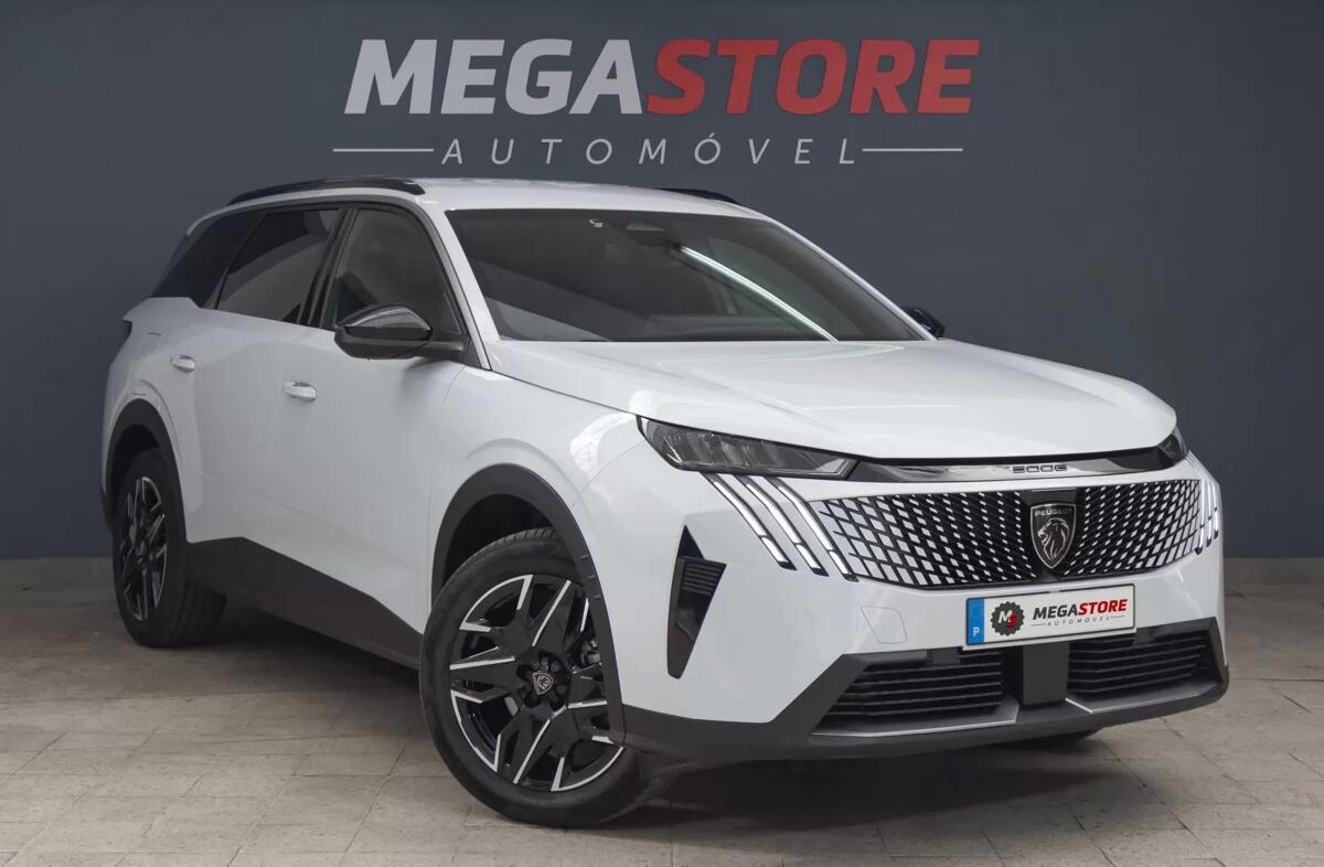 PEUGEOT 5008 1.2 Hybrid Allure e-DCS6