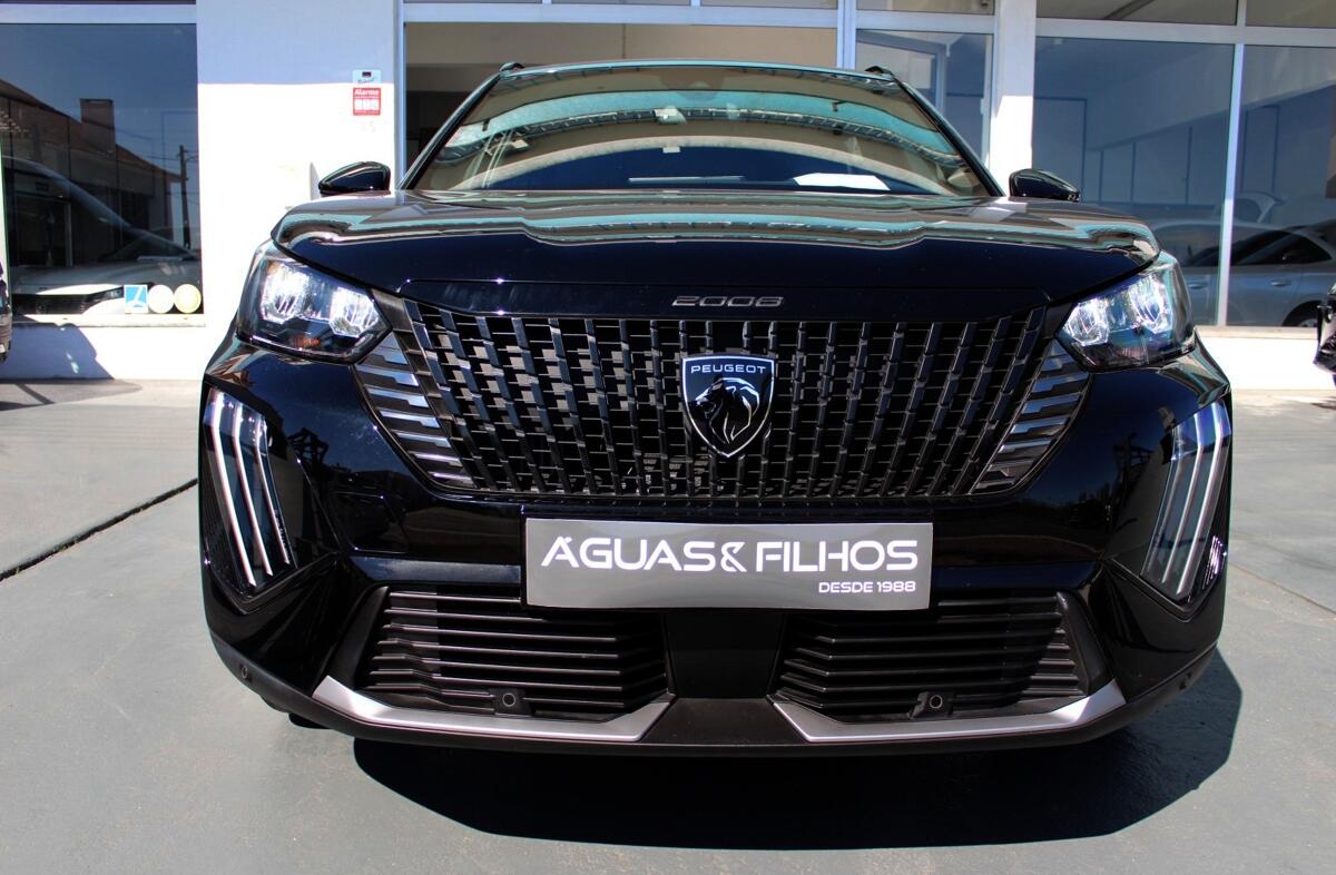 PEUGEOT 2008 1.2 PureTech Allure EAT8