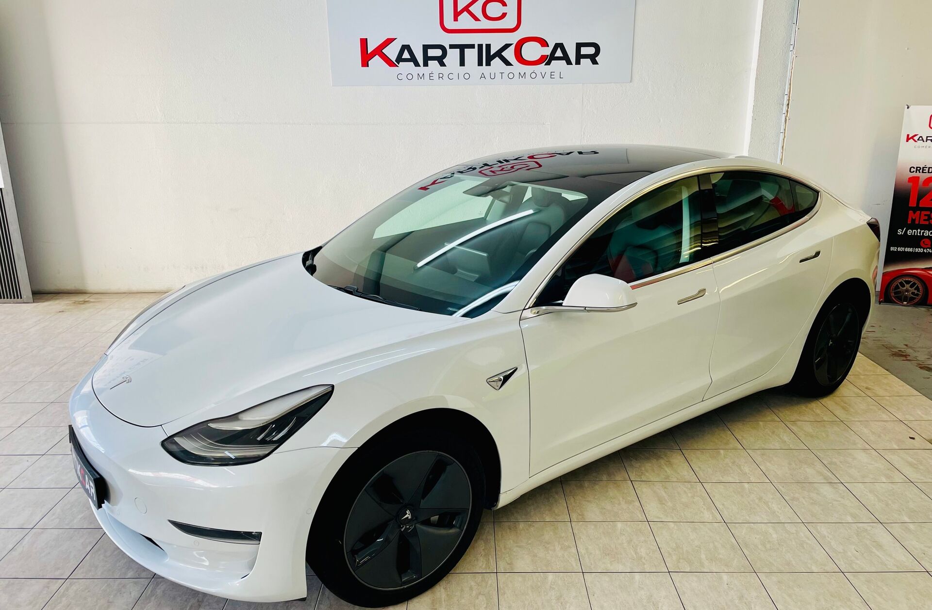 TESLA Model 3 AWD Dual Motor Performance