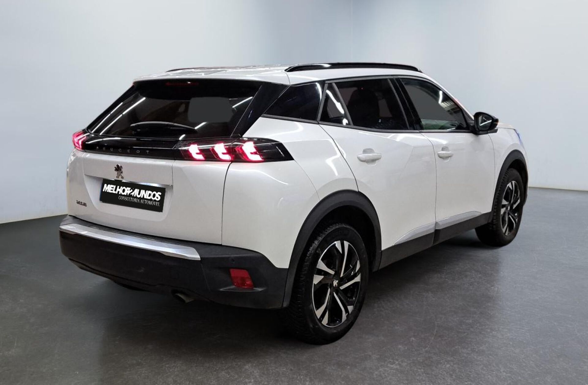 PEUGEOT 2008 1.2 PureTech Allure Pack