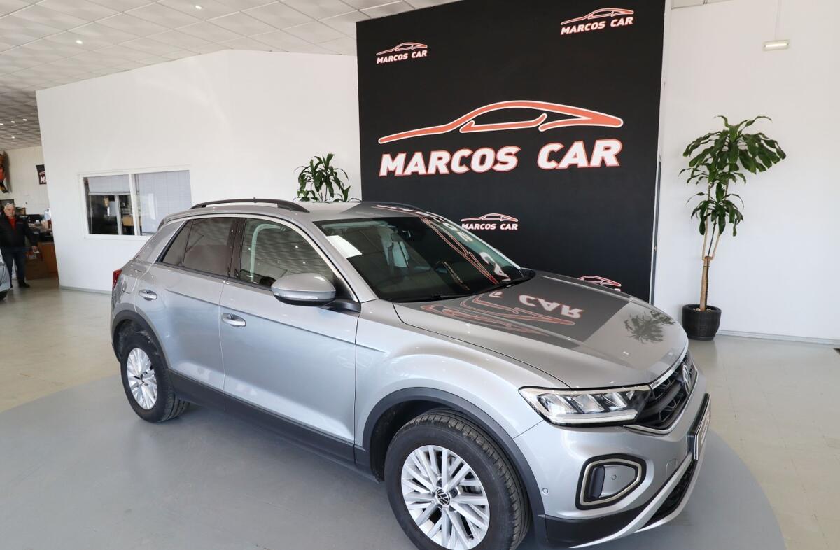 VOLKSWAGEN T-Roc 1.0 TSI Black Style