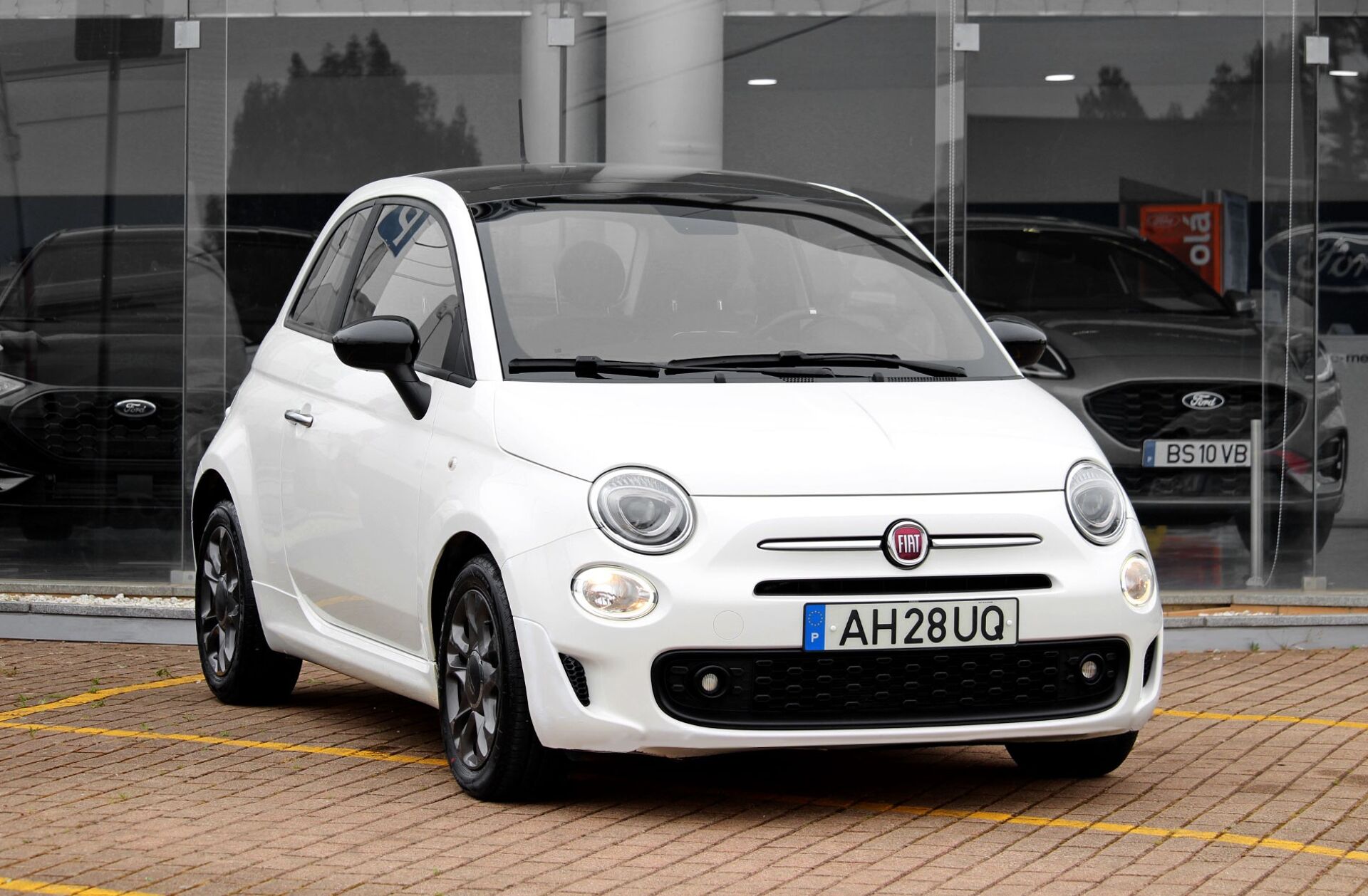 FIAT 500 1.0 Hybrid Connect