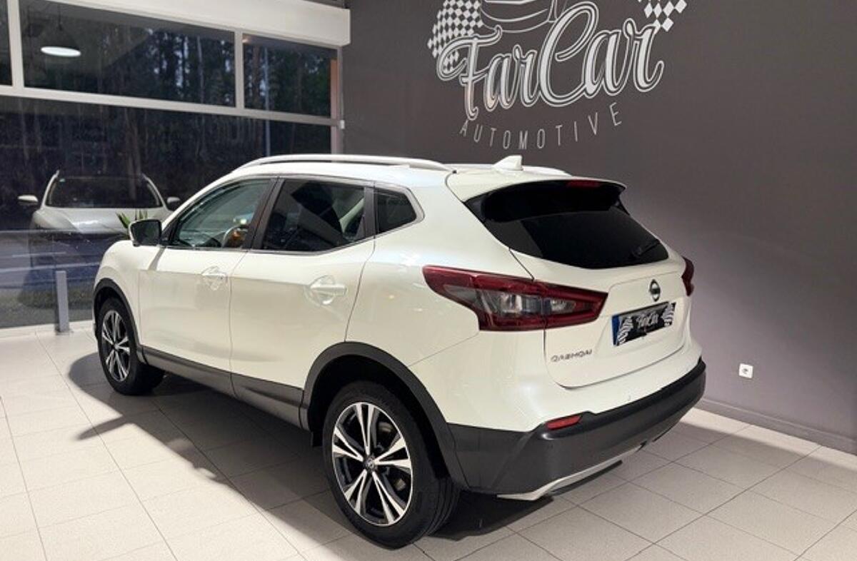 NISSAN Qashqai 1.5 dCi Acenta C/Barras de Tejadilho DCT