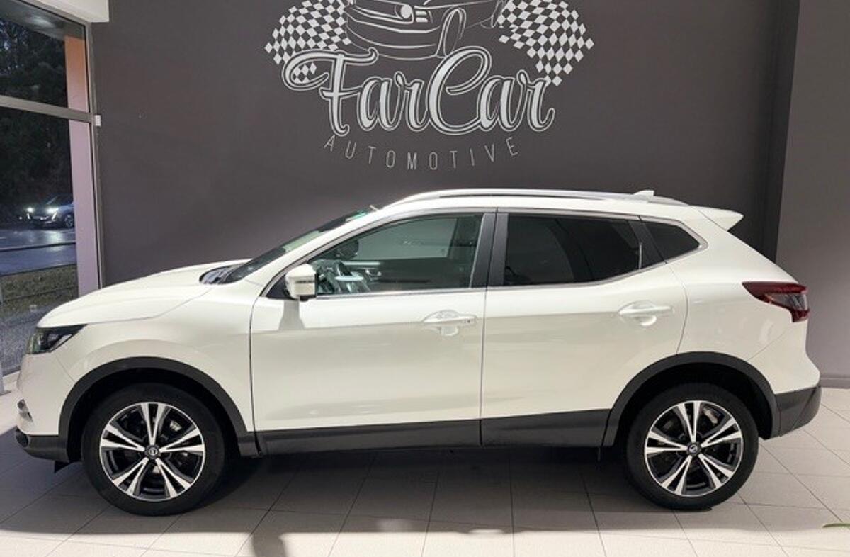 NISSAN Qashqai 1.5 dCi Acenta C/Barras de Tejadilho DCT