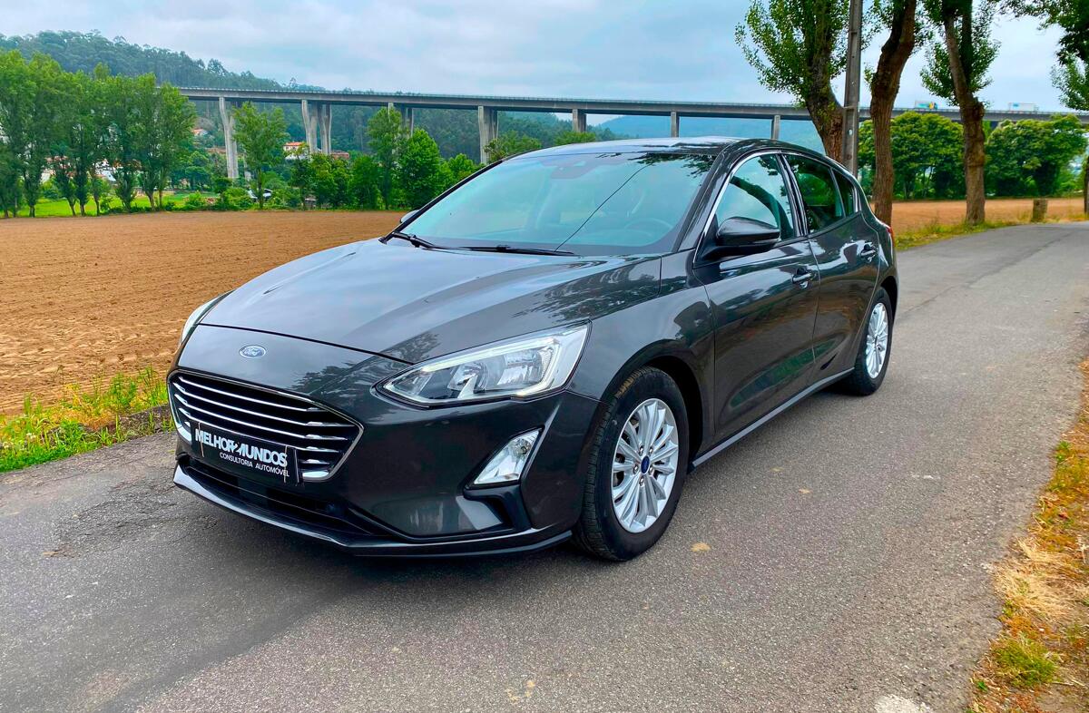 FORD Focus 1.0 EcoBoost Titanium