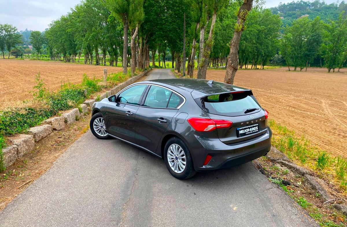 FORD Focus 1.0 EcoBoost Titanium