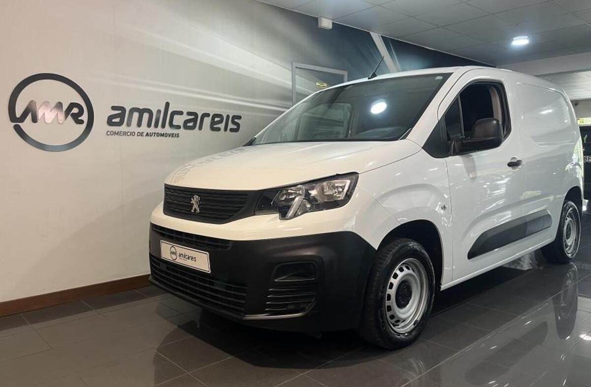 PEUGEOT Partner 1.5 BlueHDi Pro Standard