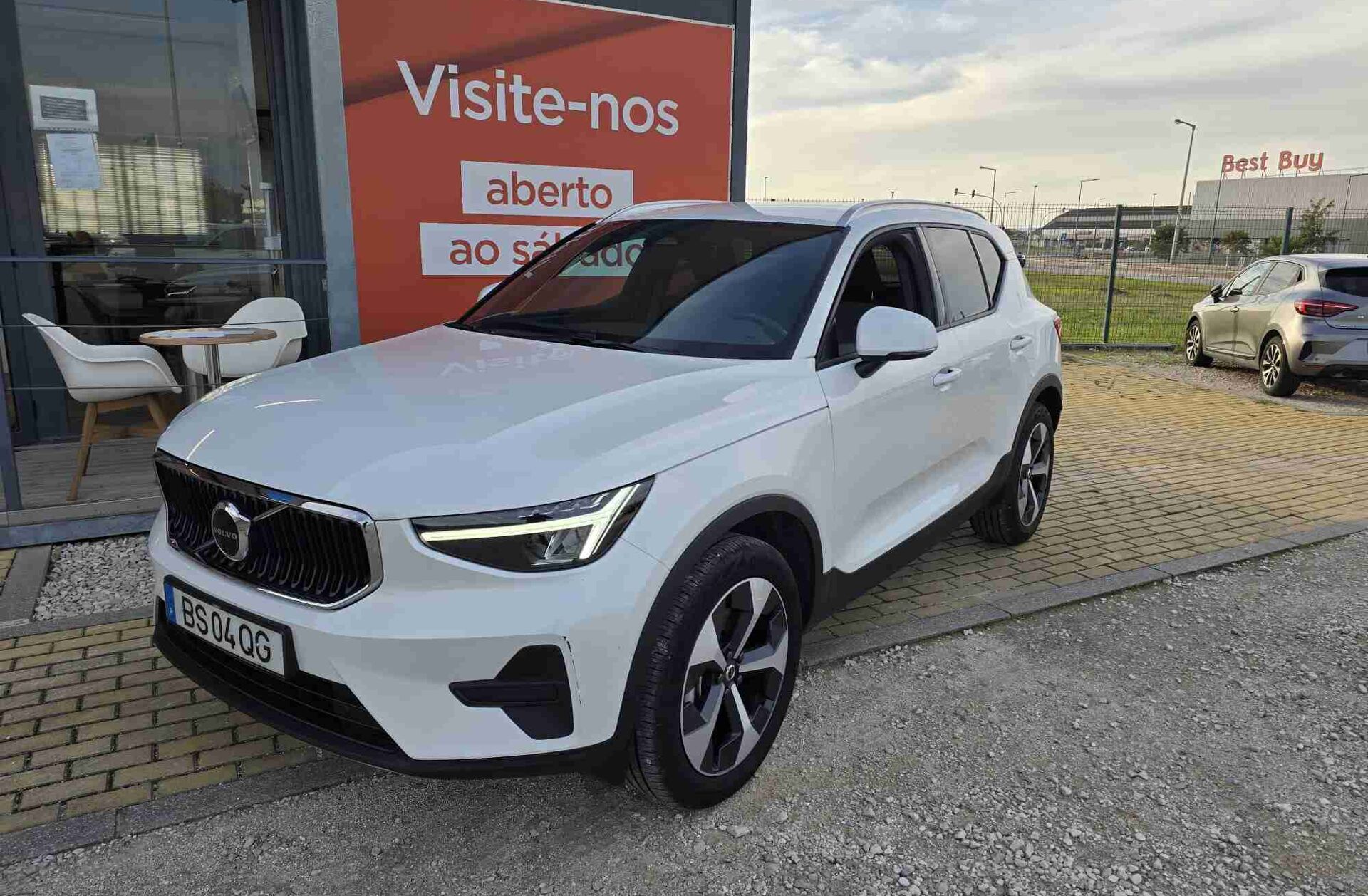 VOLVO XC40 2.0 B3 Core