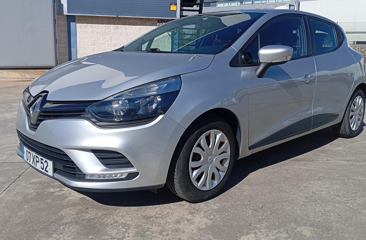 RENAULT Clio 1.5 dCi Intens