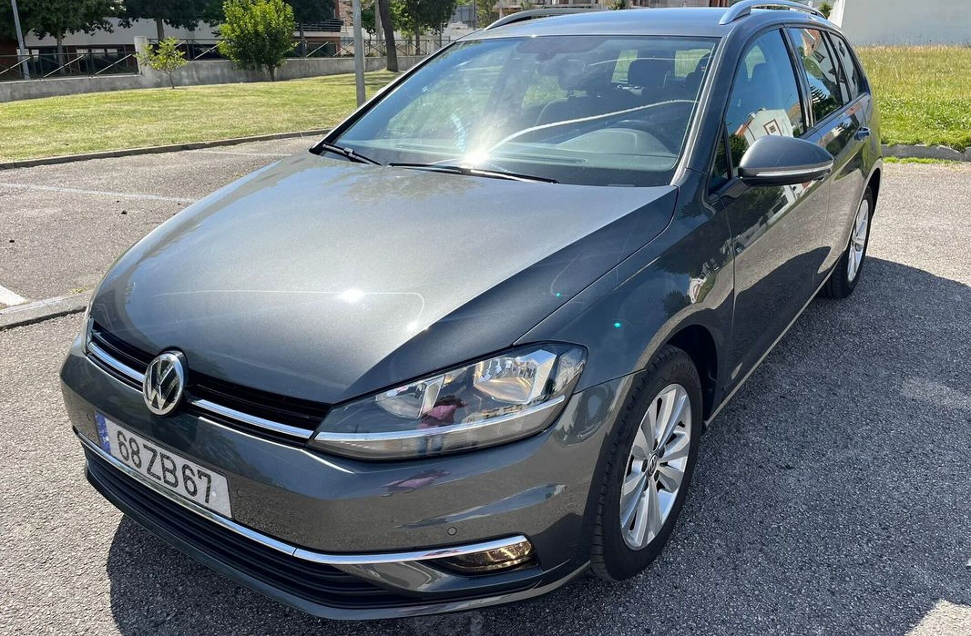 VOLKSWAGEN Golf 1.6 TDI R-Line
