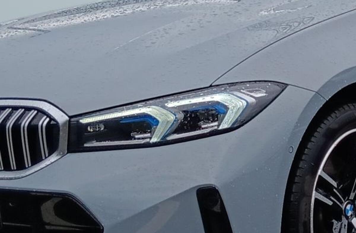 BMW Serie-3 320 e Touring Pack Desportivo M Auto