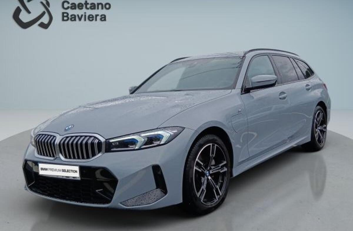 BMW Serie-3 320 e Touring Pack Desportivo M Auto