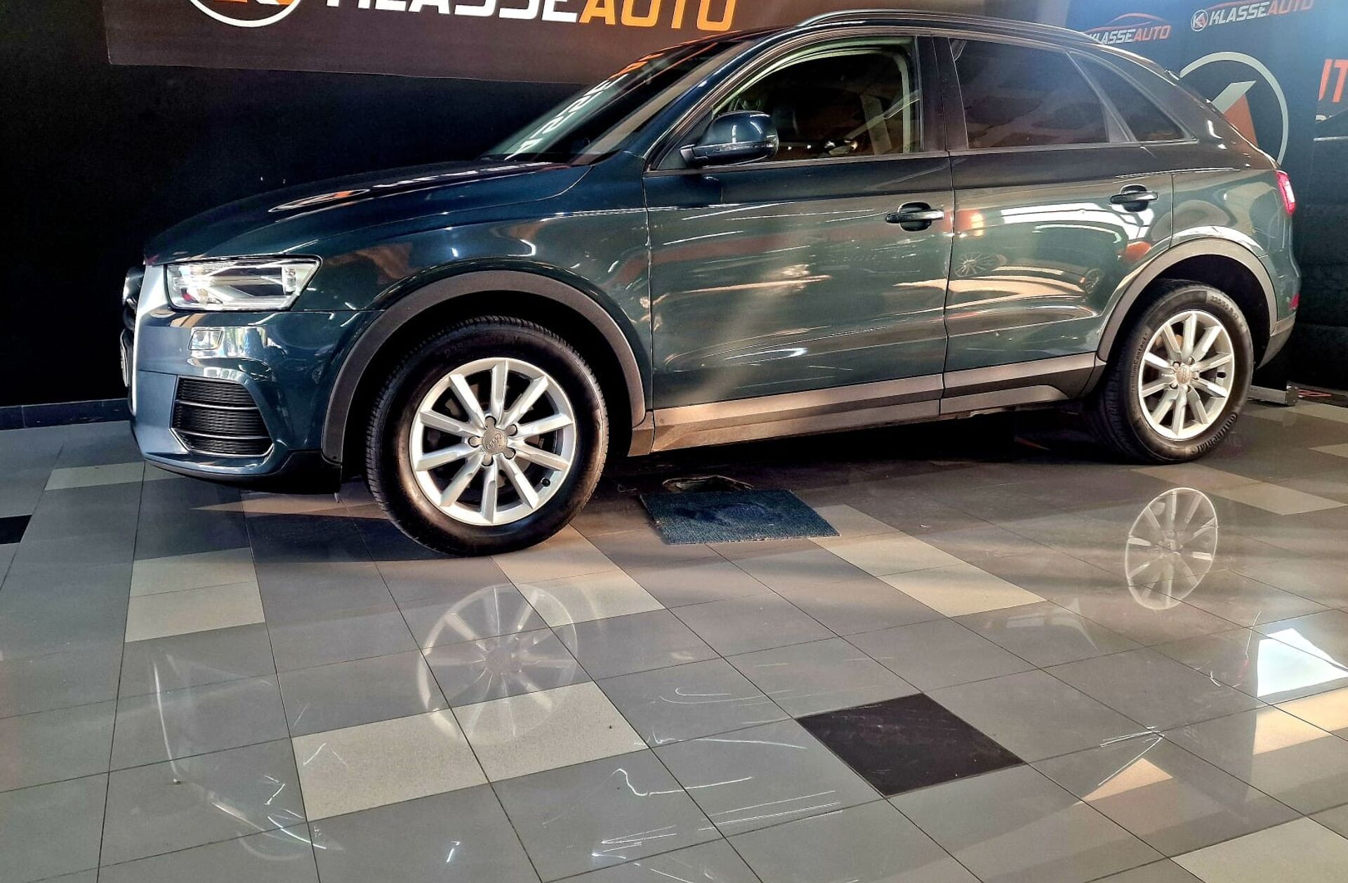 AUDI Q3 1.4 TFSI CoD Sport