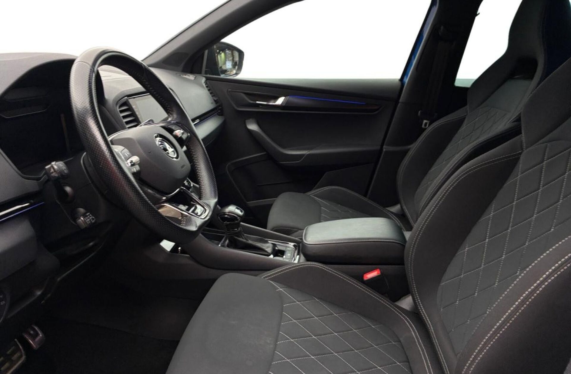 SKODA Karoq 2.0 TDI Ambition DSG