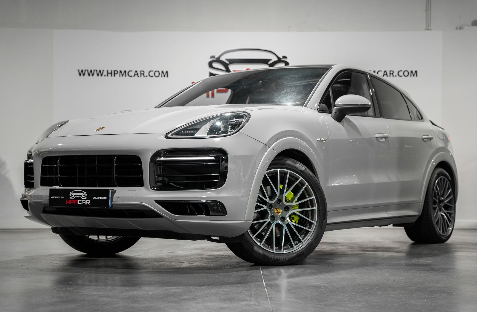 PORSCHE Cayenne E-Hybrid