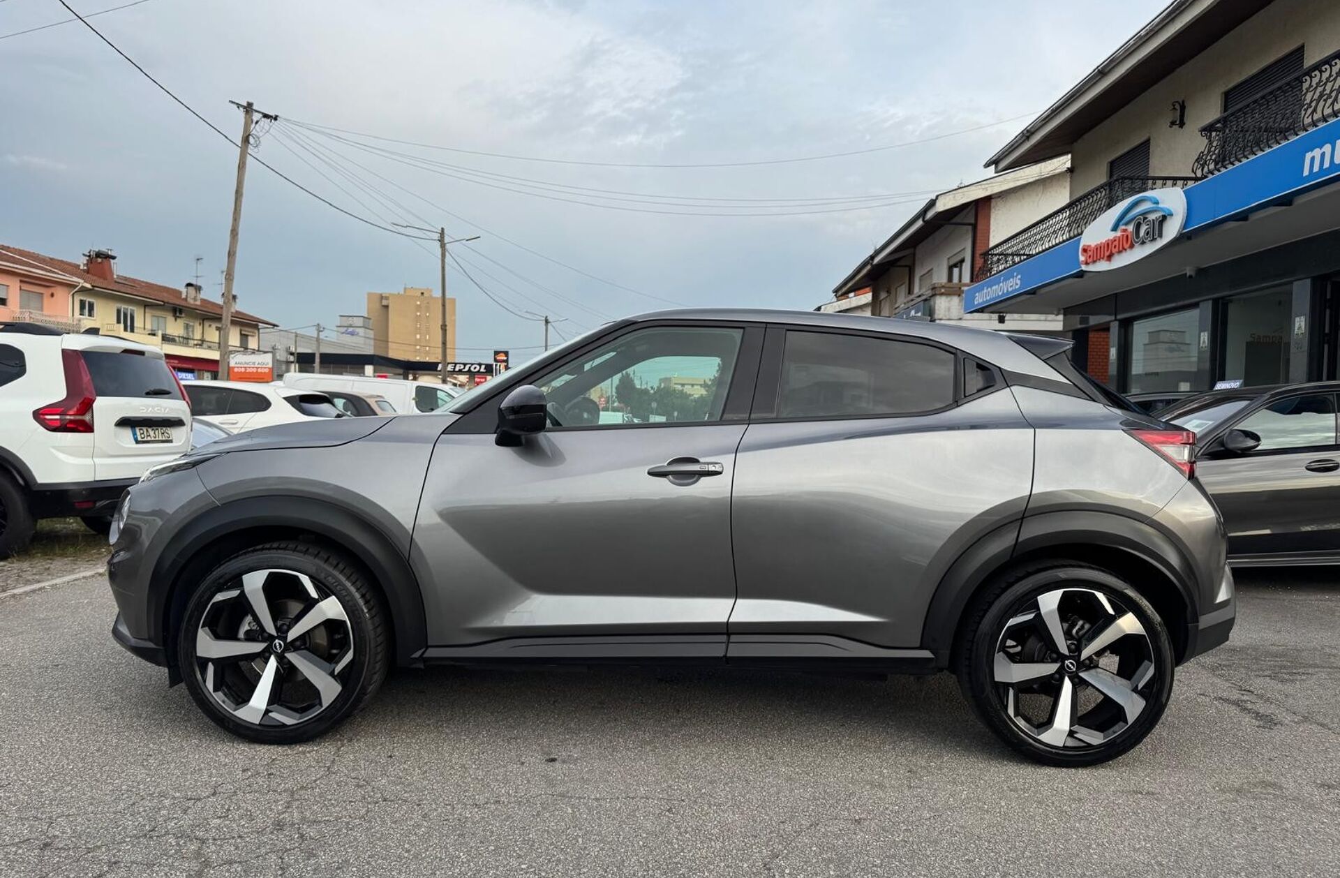 NISSAN Juke 1.0 DIG-T N-Connecta