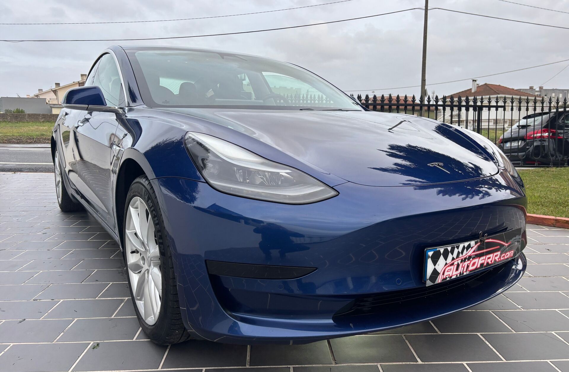 TESLA Model 3 Standard Range Plus RWD