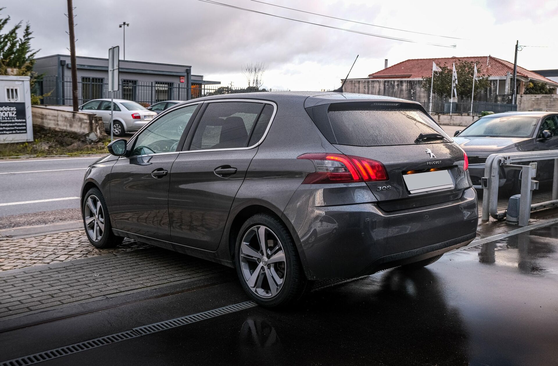 PEUGEOT 308 1.5 BlueHDi Allure