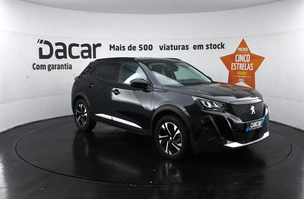 PEUGEOT 2008 e- 50 kWh GT