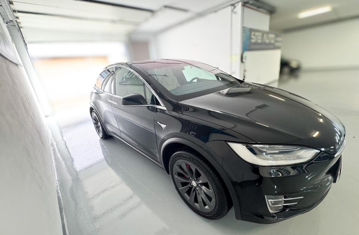 TESLA Model X 100 kWh Long Range AWD