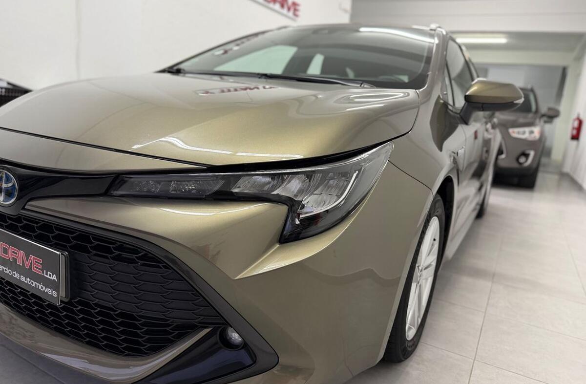 TOYOTA Corolla 1.8 Hybrid Comfort