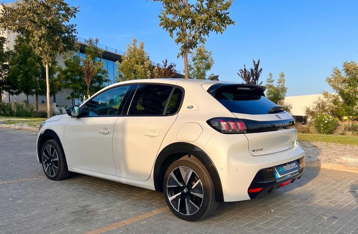 PEUGEOT 208 e- 50 kWh Active Pack