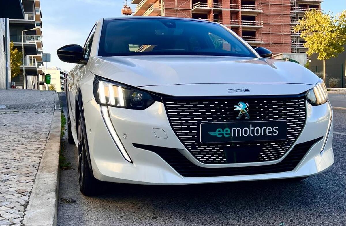 PEUGEOT 208 e- 50 kWh Active Pack