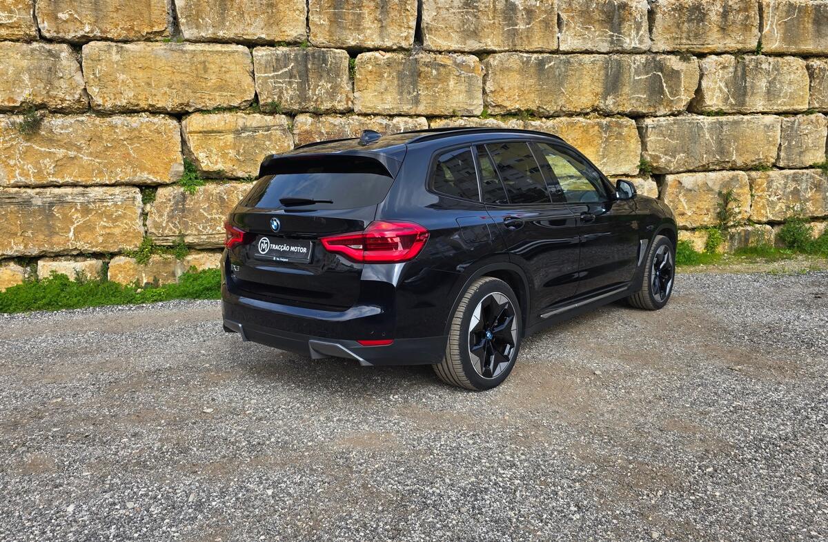 BMW iX3 Impressive