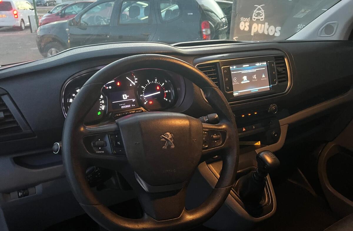 PEUGEOT Expert 2.0 BlueHDi L1H1 Premium Compact