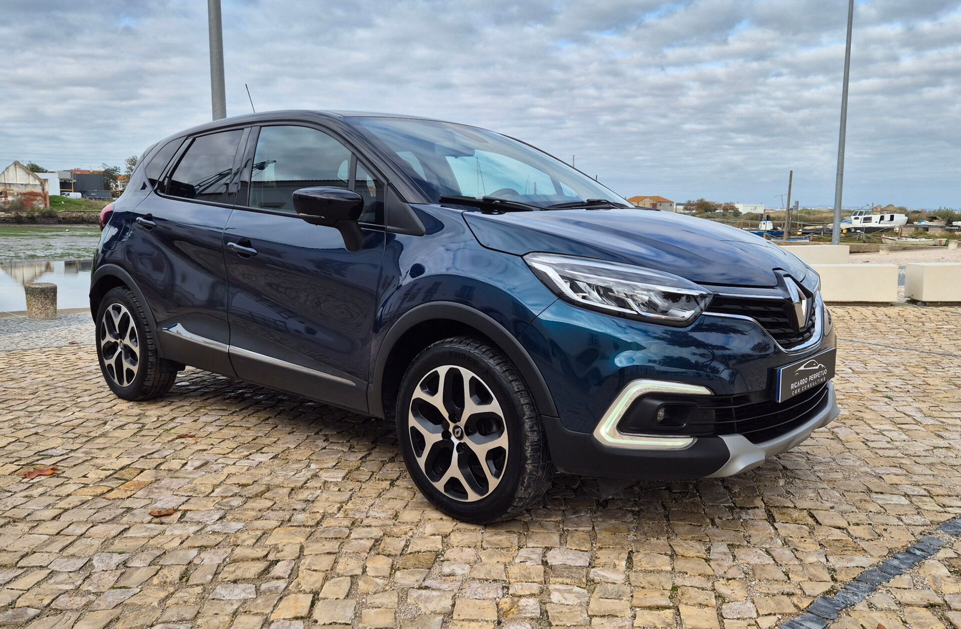 RENAULT Captur 0.9 TCe Exclusive XMOD