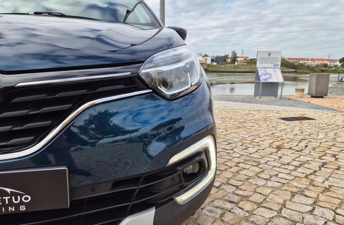 RENAULT Captur 0.9 TCe Exclusive XMOD