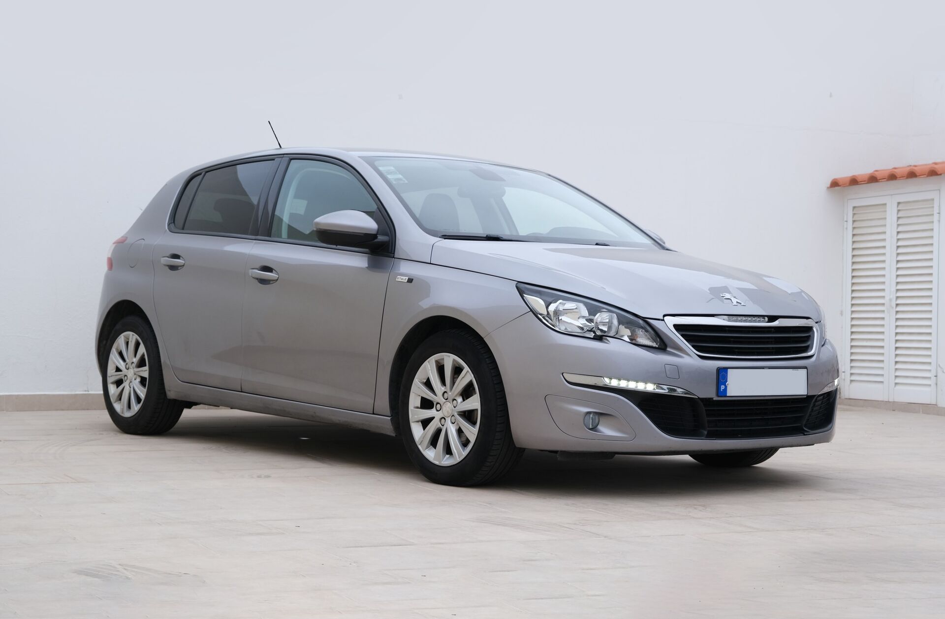 PEUGEOT 308 1.6 BlueHDi Style J17