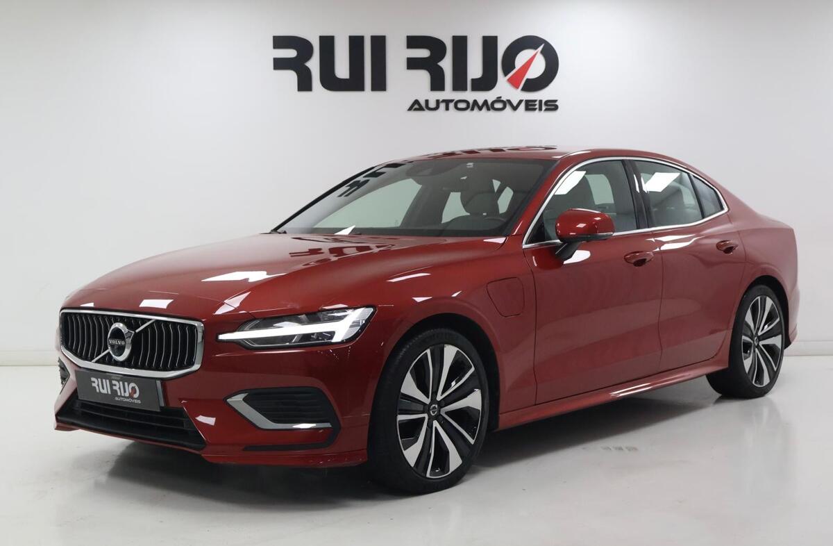 VOLVO S60 2.0 T8 PHEV Inscription AWD