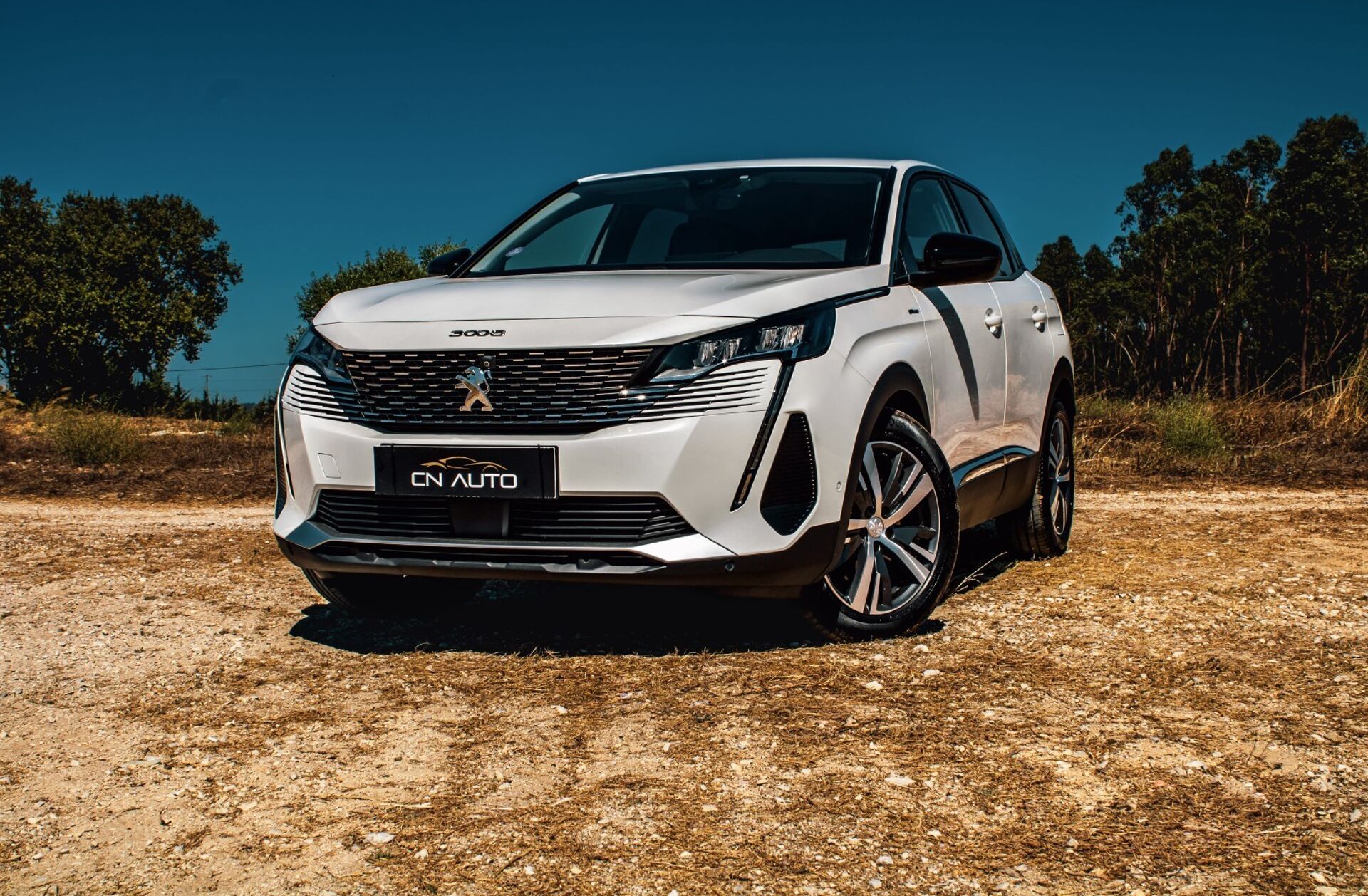 PEUGEOT 3008 1.6 Hybrid Allure e-EAT8