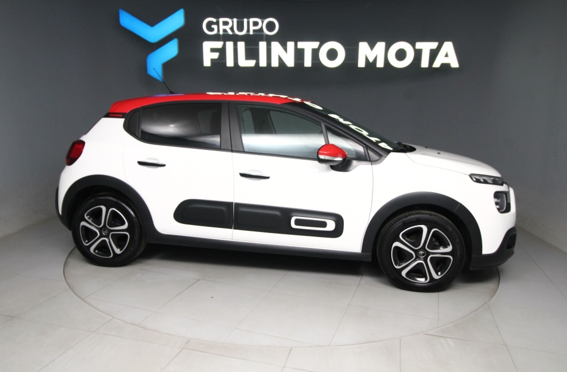 CITROEN C3 1.2 PureTech Shine