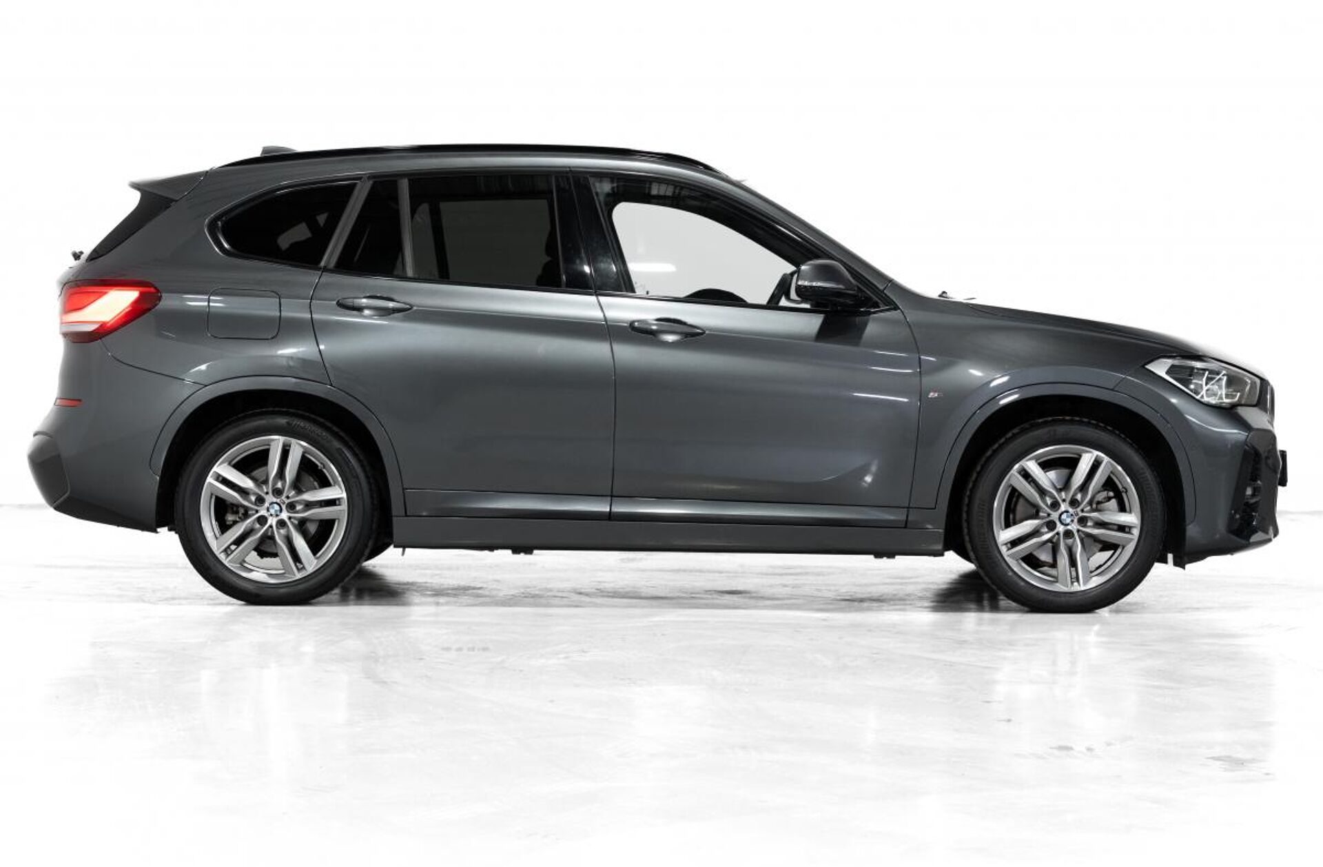 BMW X1 25 e xDrive Pack M