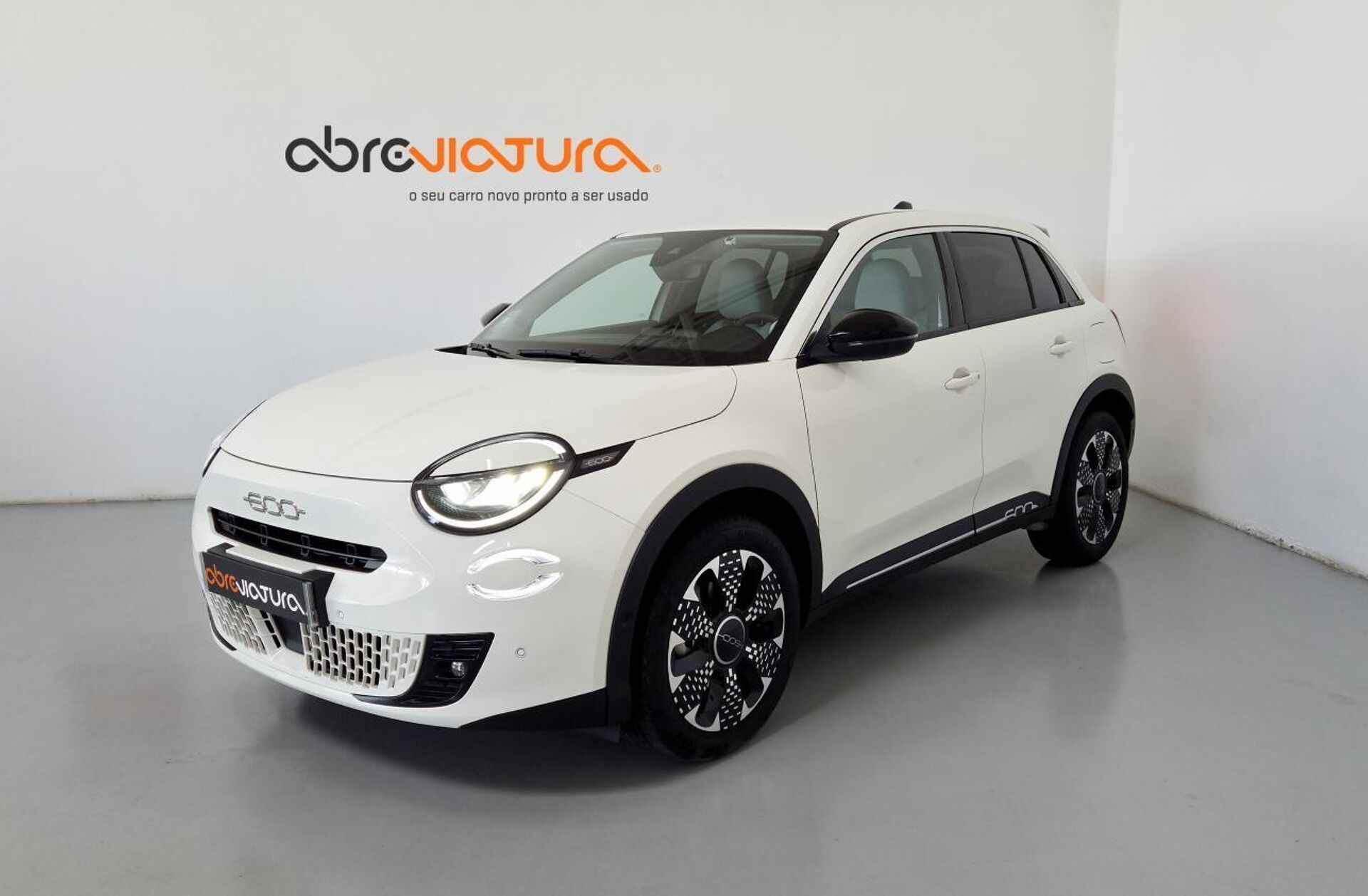 FIAT 600 1.2 Hybrid La Prima