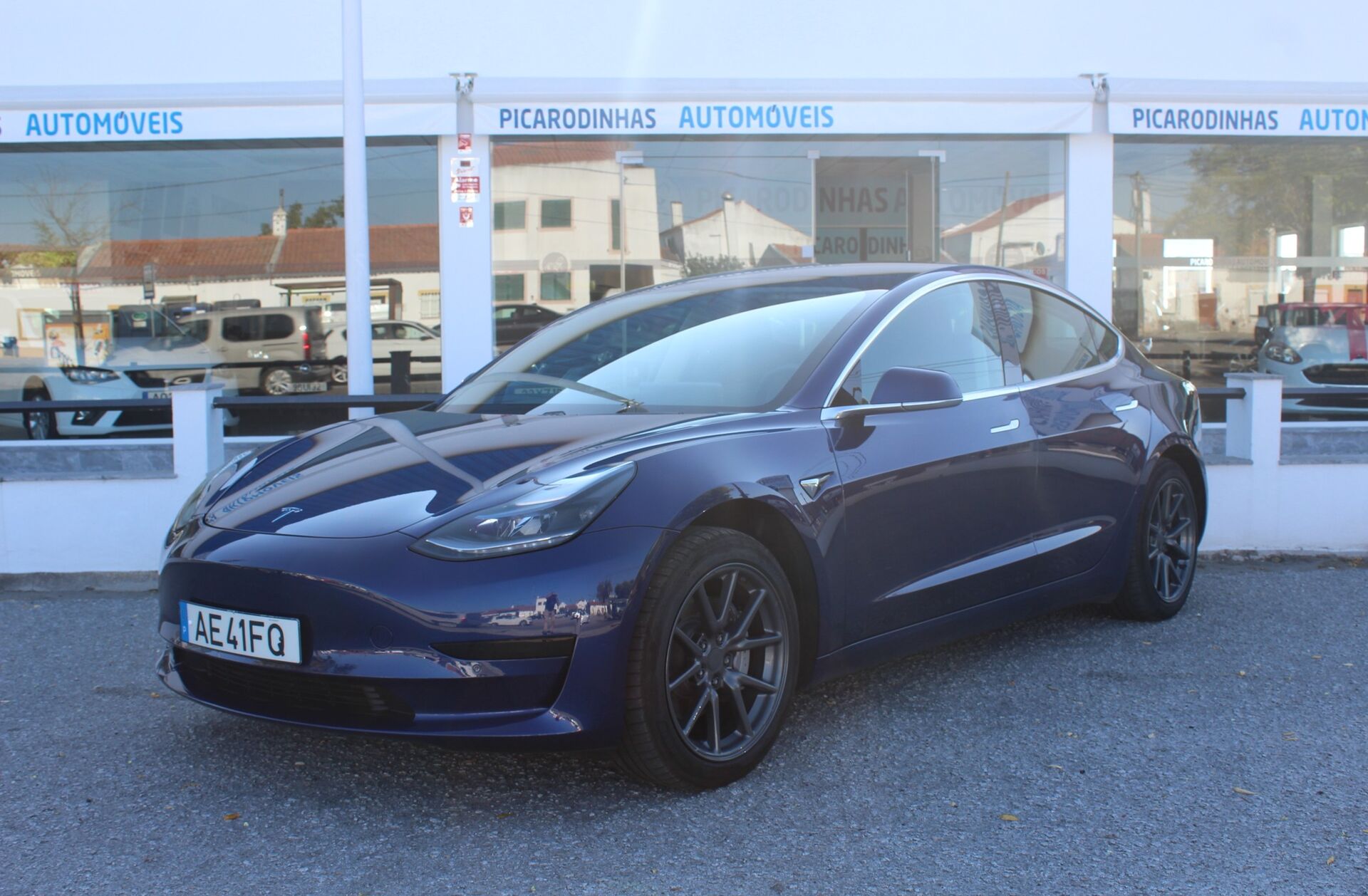 TESLA Model 3 Tração Traseira