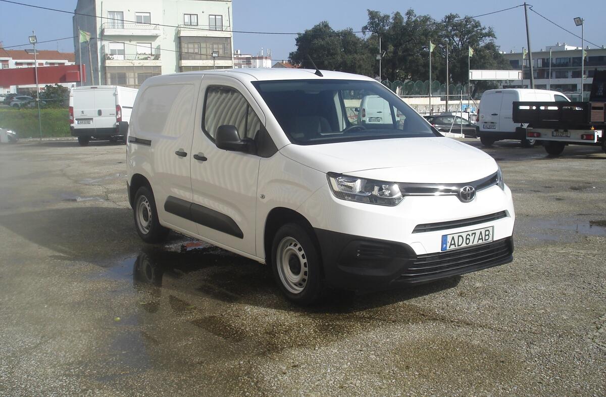 TOYOTA Proace City Verso Proace City 1.5D L1 Exclusive