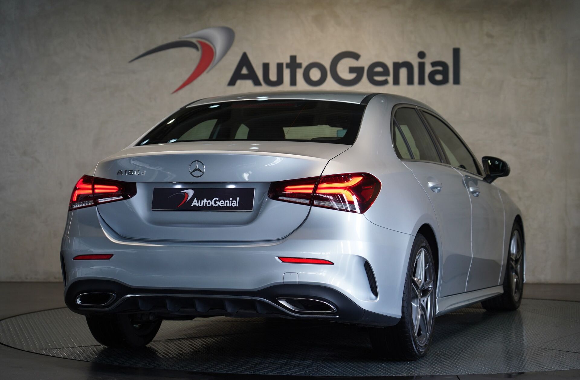 MERCEDES Classe A A 180 d AMG Line