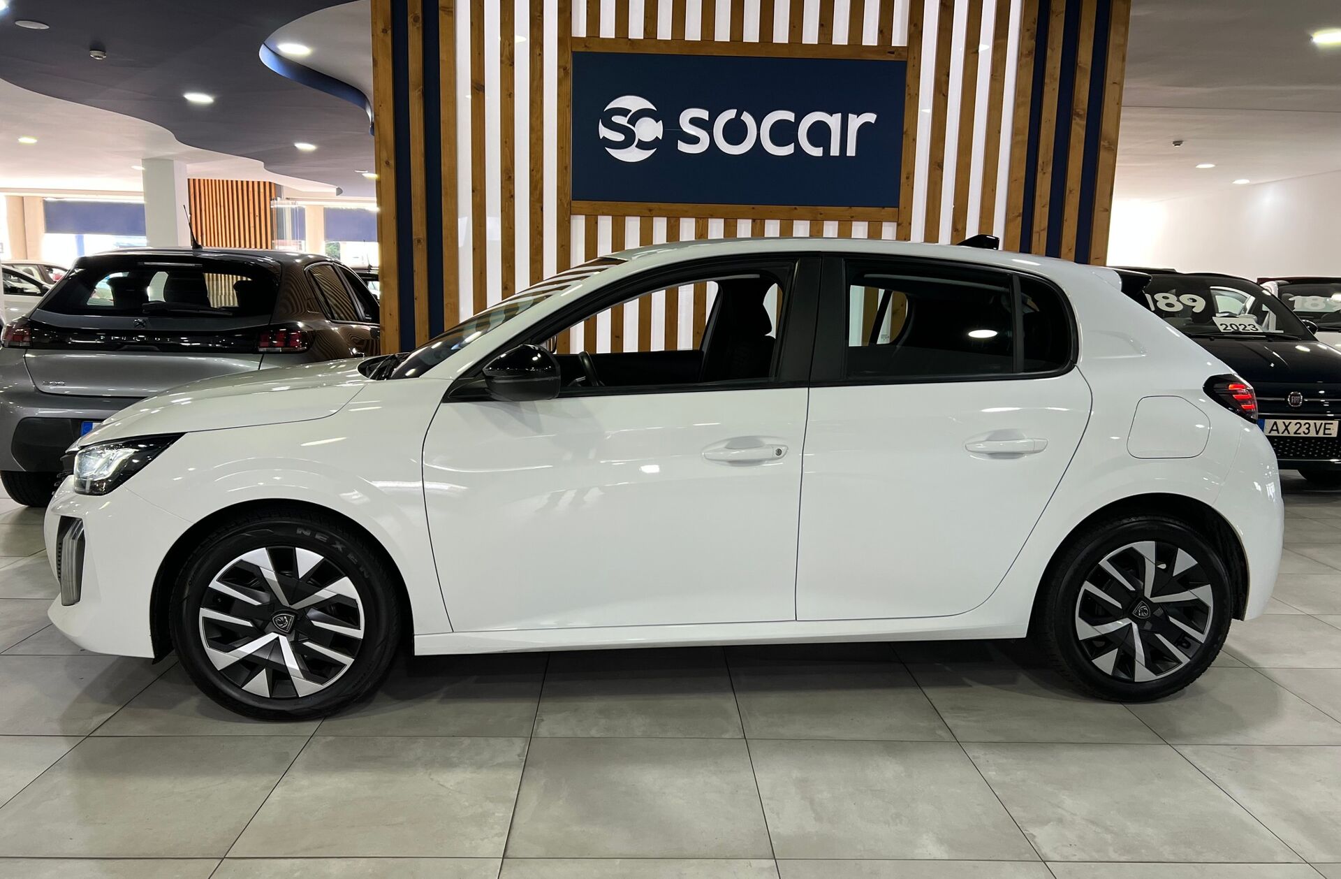 PEUGEOT 208 1.2 PureTech Active