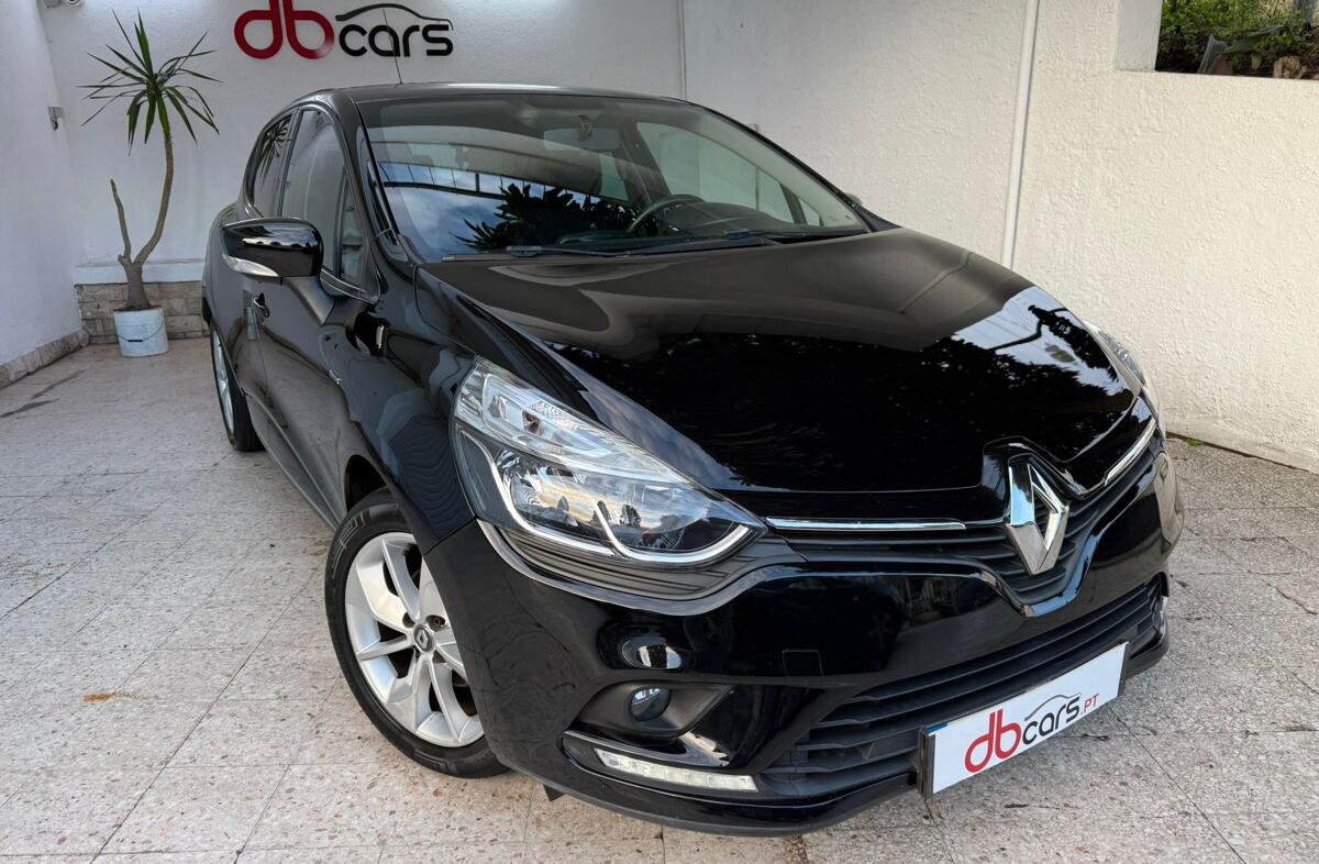 RENAULT Clio 1.5 dCi Intens