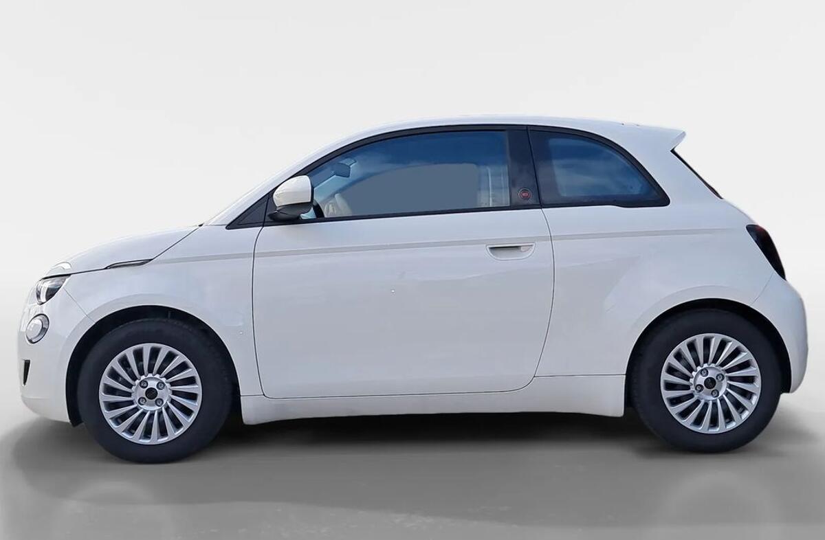 FIAT 500 23.8 kWh (RED) 2.0