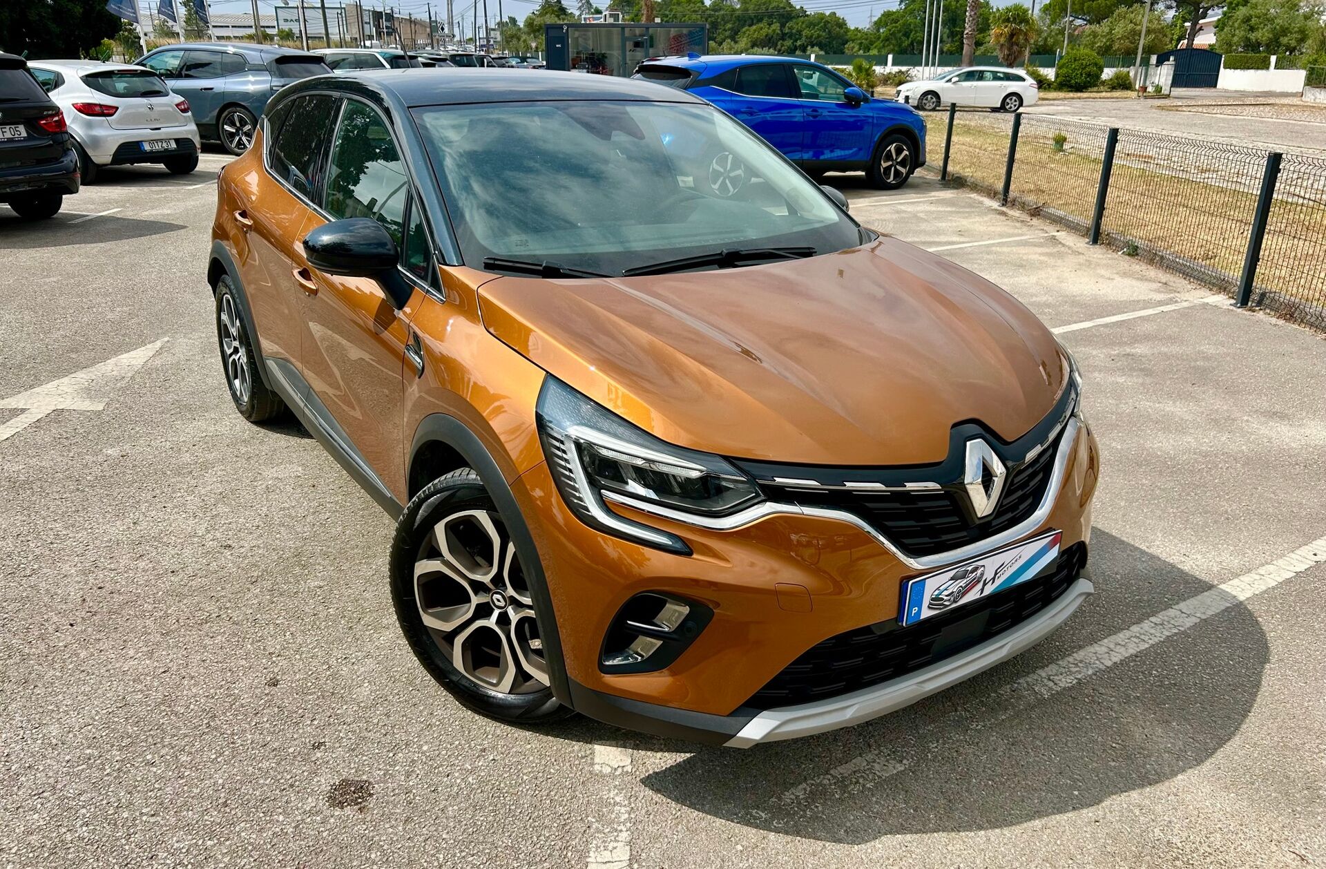 RENAULT Captur 1.0 TCe Intens