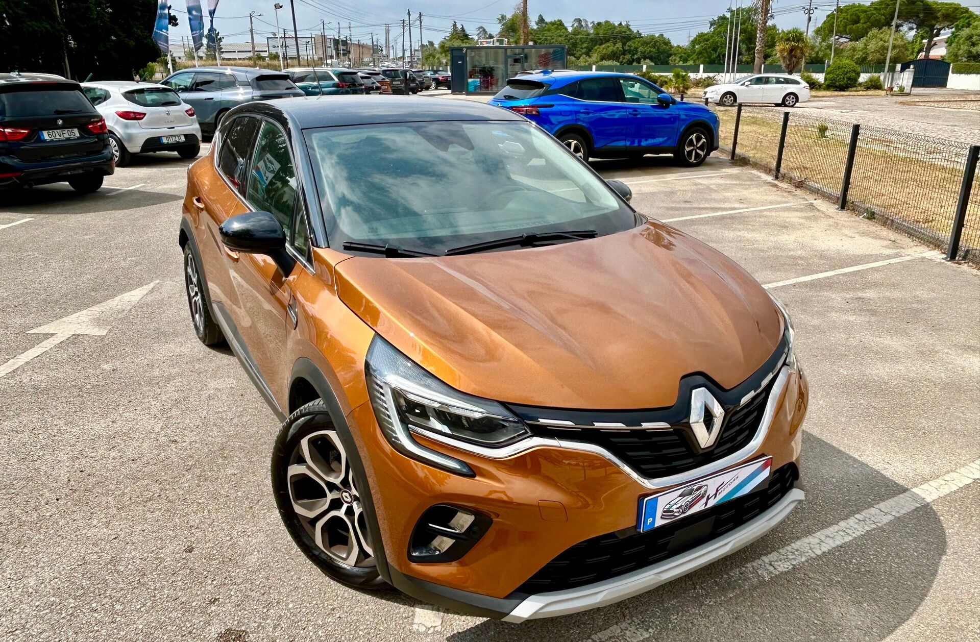 RENAULT Captur 1.0 TCe Intens