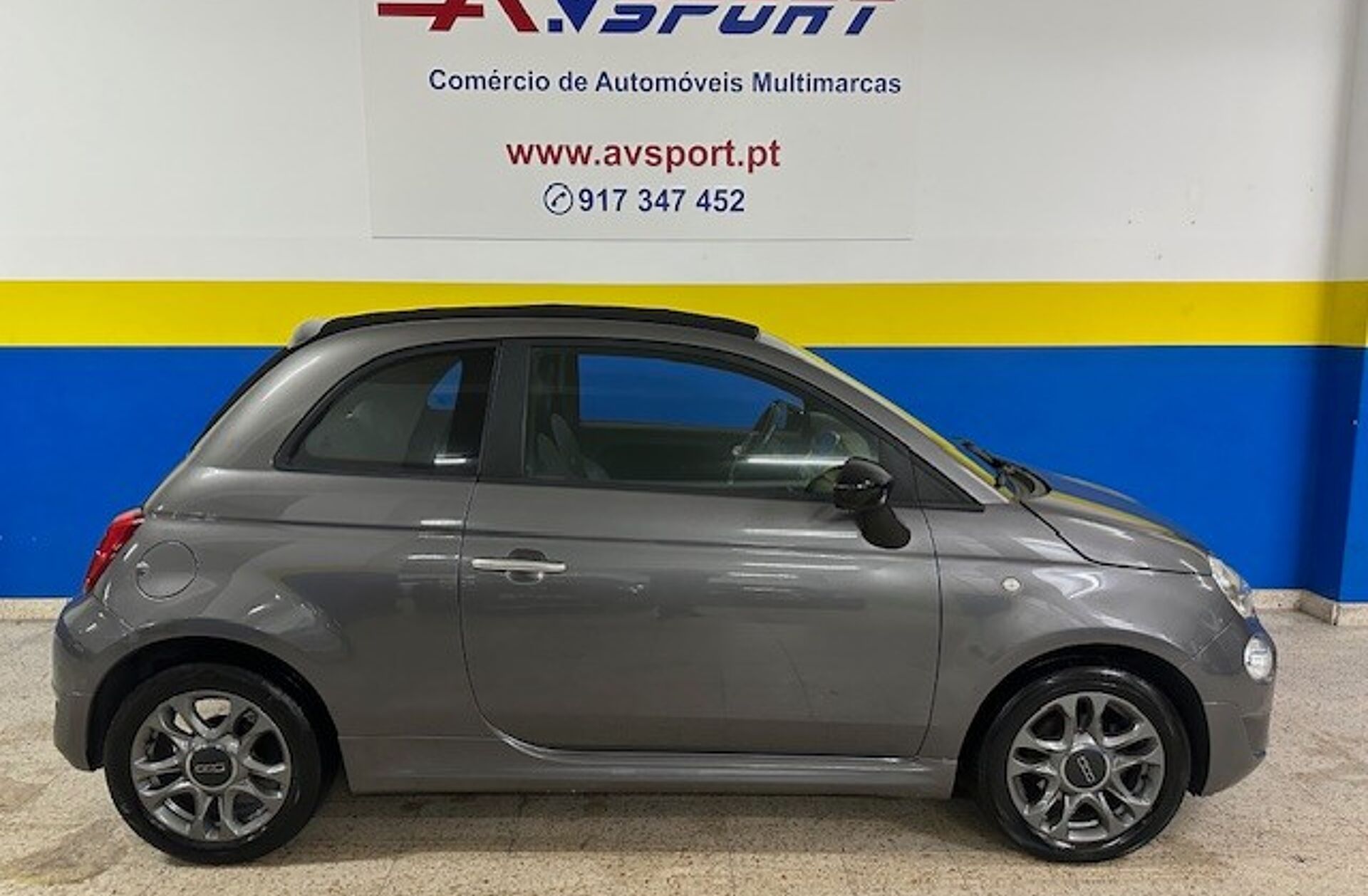 FIAT 500 C 1.0 Hybrid Connect